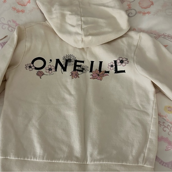 Sweatshirt/Hoodie - Picture 3 of 3